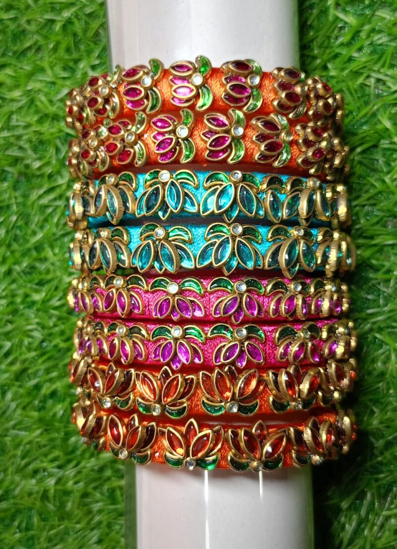 Kundhan Bangles Q8 - 1 Pair